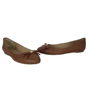 Saks Fifth Ave "Lyvia" saddle brown leather ballet flat size 7.5